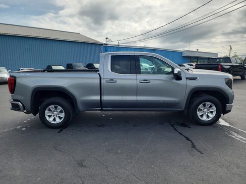 Certified 2023 GMC Sierra 1500 SLE w/ Preferred Package AWD/4WD image 9