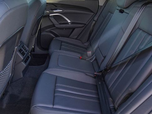 New 2025 Audi Q5 Premium image 23