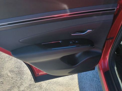 Used 2022 Hyundai Tucson Limited image 28