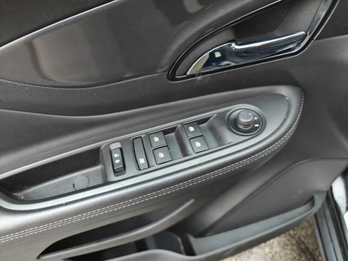 Certified 2022 Buick Encore Preferred w/ Safety Package image 13