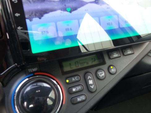 Used 2013 Toyota Prius C One FWD image 69