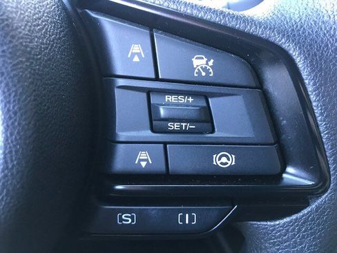 Certified 2024 Subaru Crosstrek 2.0i Premium image 19