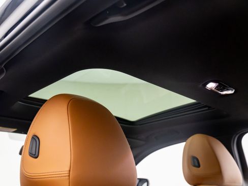 New 2026 BMW 330i xDrive Sedan w/ M Sport Package image 19