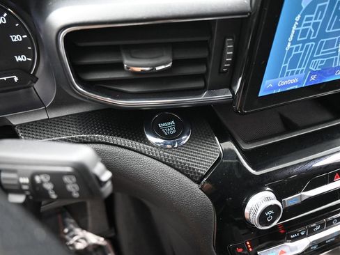 Certified 2022 Ford Explorer ST-Line w/ Class IV Trailer Tow Package image 17