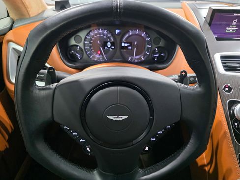 Used 2016 Aston Martin Vanquish RWD image 11