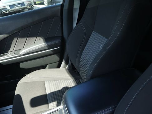 Used 2023 Dodge Charger SXT RWD image 22