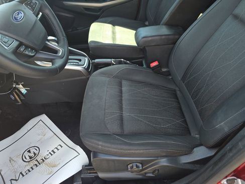 Used 2020 Ford EcoSport SE image 17