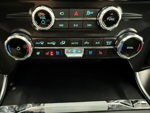 New 2025 Ford F150 Raptor AWD/4WD image 41