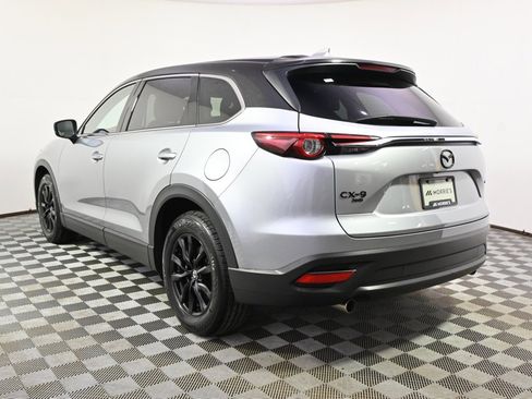 Used 2023 MAZDA CX-9 Touring image 4