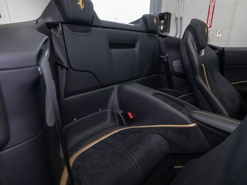 Certified 2024 Ferrari Roma Spider image 15