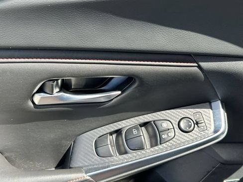 Certified 2024 Nissan Sentra SR w/ SR Premium Package FWD image 16