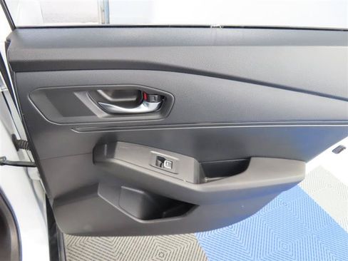 Used 2023 Honda Accord Sport image 28