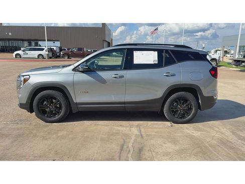 Used 2024 GMC Terrain AT4 w/ Infotainment Package II AWD/4WD image 5