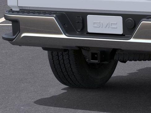 New 2025 GMC Sierra 2500 SLE w/ SLE Value Package; image 15