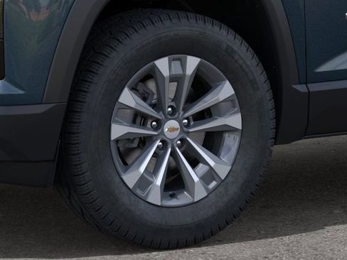 New 2026 Chevrolet Equinox LT w/ Convenience Package II FWD image 9