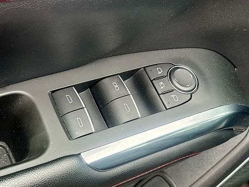 Used 2024 Chevrolet Traverse RS w/ LPO, Floor Liner Package AWD/4WD image 18