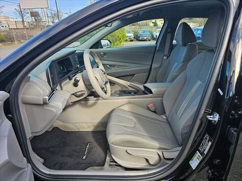 New 2026 Hyundai Elantra Sport w/ Cargo Package FWD image 18