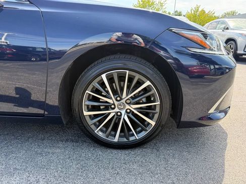 Used 2024 Lexus ES 350 w/ Premium Package FWD image 27