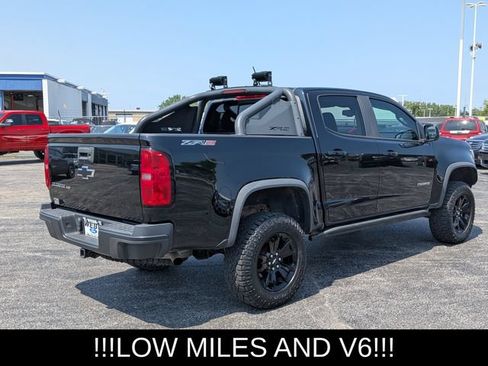 Used 2019 Chevrolet Colorado ZR2 w/ ZR2 Midnight Special Edition AWD/4WD image 9