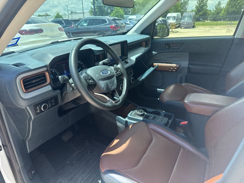 Used 2024 Ford Maverick Lariat FWD image 9