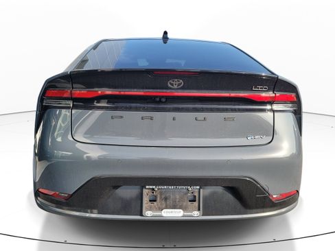 Used 2024 Toyota Prius Limited w/ Limited Premium Package FWD image 5