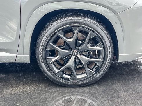 Used 2024 Lexus TX 500h AWD image 9