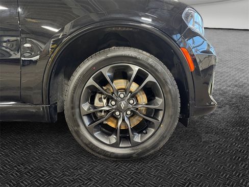 Used 2022 Dodge Durango GT image 11