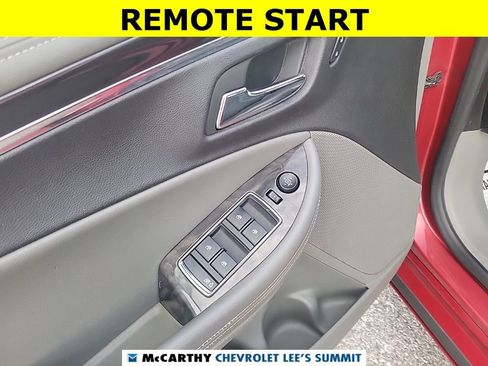 Used 2014 Chevrolet Impala LT w/ Convenience Package image 24