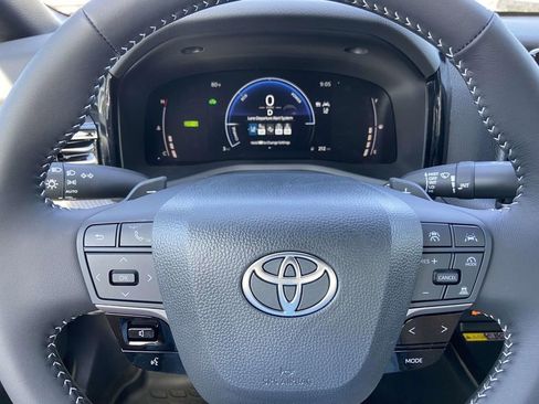 New 2026 Toyota Camry SE image 29