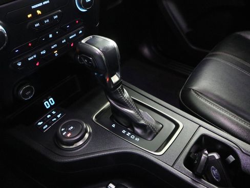 Used 2019 Ford Ranger Lariat w/ Equipment Group 501A Mid image 24