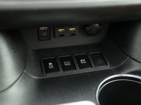 Used 2019 Toyota Highlander Limited Platinum image 19