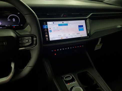 New 2026 Jeep Cherokee Laredo image 16