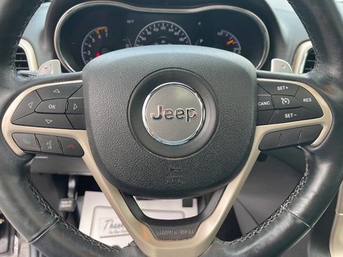 Used 2014 Jeep Grand Cherokee Limited image 19