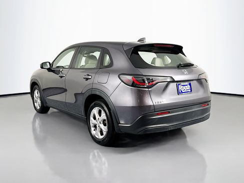 Certified 2023 Honda HR-V LX image 7