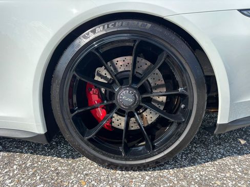 Used 2015 Porsche 911 GT3 RWD image 59