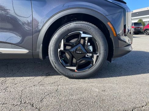 New 2026 Kia Sportage EX image 31