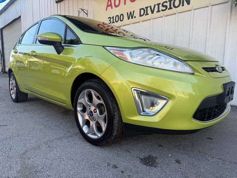 Used 2013 Ford Fiesta Titanium image 4
