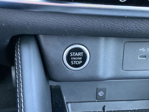 Used 2023 Nissan Rogue Platinum image 35