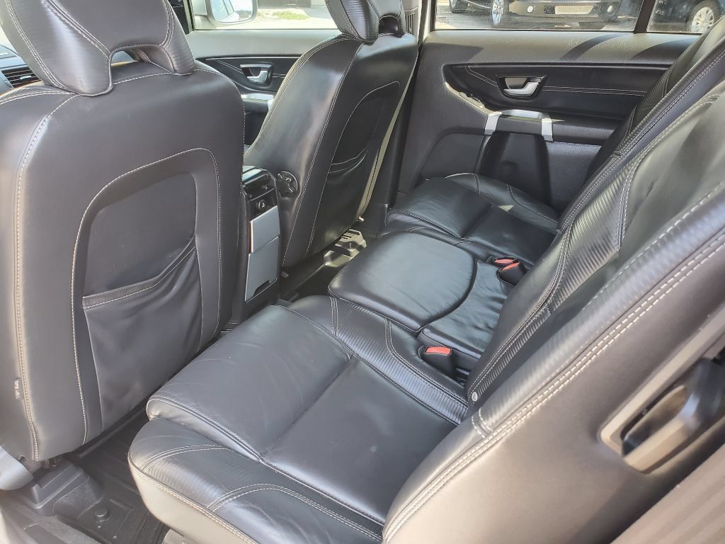 Used 2013 Volvo XC90 3.2 R-Design FWD image 25