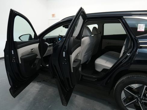 New 2026 Hyundai Tucson SEL image 23