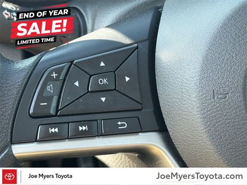 Used 2024 Nissan Altima 2.5 SV image 13