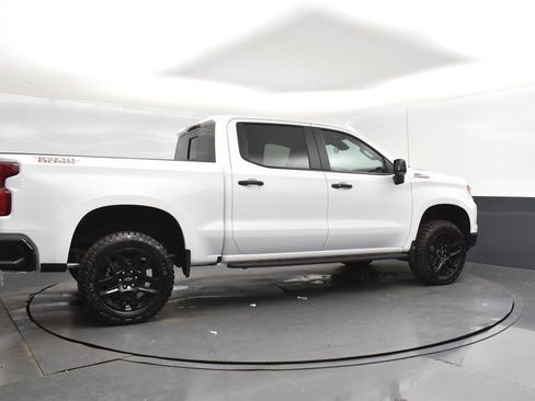 New 2026 Chevrolet Silverado 1500 LT Trail Boss w/ Convenience Package II image 8