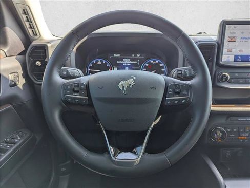 Used 2024 Ford Bronco Sport Outer Banks w/ Tech Package AWD/4WD image 15