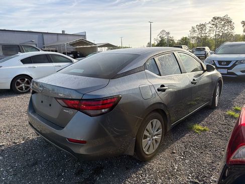 Used 2024 Nissan Sentra S image 5