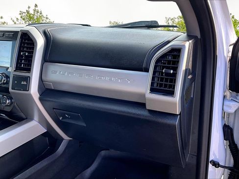 Used 2020 Ford F250 Lariat w/ Tremor Off-Road Package image 17