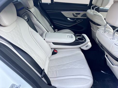 Used 2015 Mercedes-Benz S 550 Sedan image 27