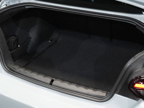 Used 2024 BMW M2 COUPE 2D w/ Carbon Package image 52