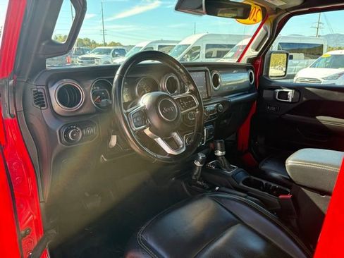 Used 2021 Jeep Wrangler Unlimited Sahara image 10