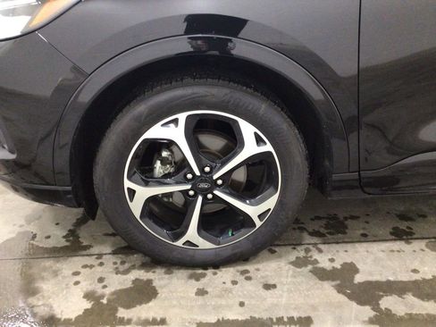 Used 2023 Ford Escape ST-Line Select w/ Tech Pack #2 image 8