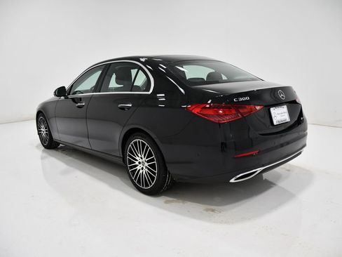 Used 2023 Mercedes-Benz C 300 4MATIC Sedan image 3